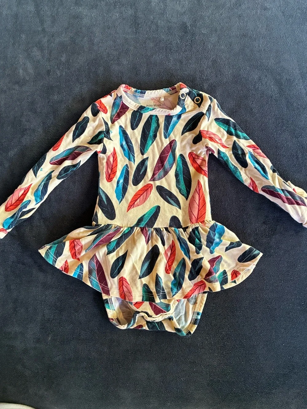 POSH PEANUT Long Sleeve Basic Twirl Skirt Bodysuit in Casper 0-3 Months